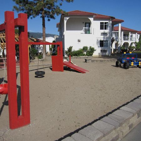 Sandy Beach Suites Osoyoos Εξωτερικό φωτογραφία