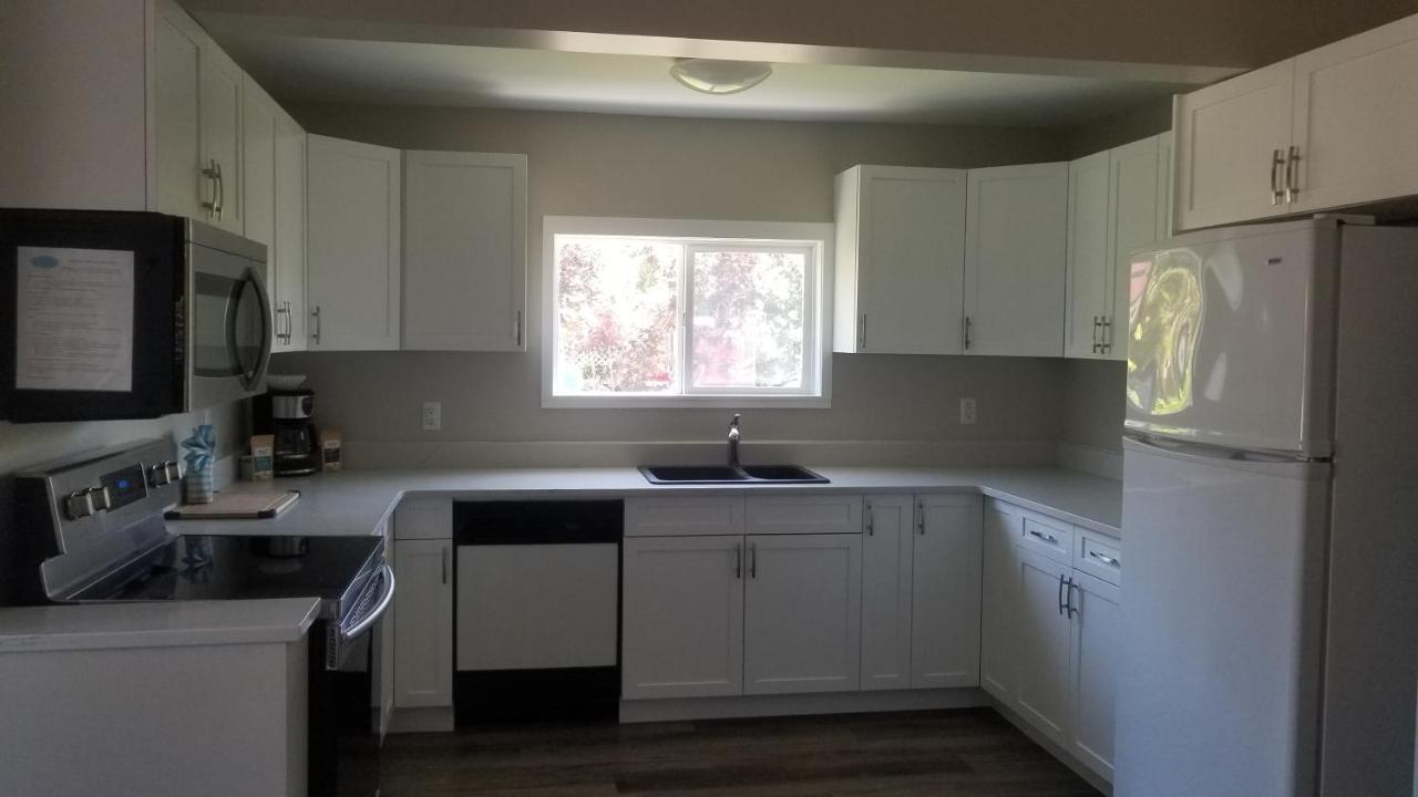 Sandy Beach Suites Osoyoos Εξωτερικό φωτογραφία
