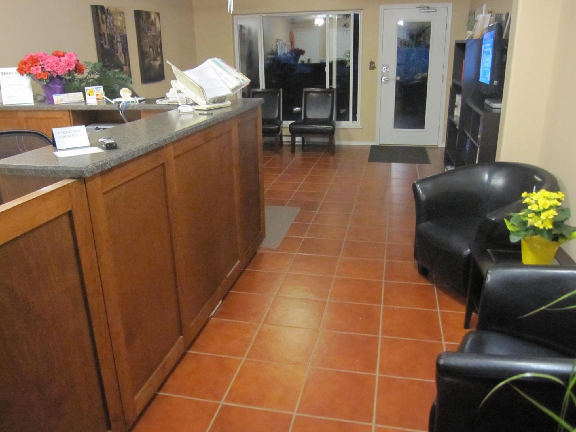Sandy Beach Suites Osoyoos Εξωτερικό φωτογραφία