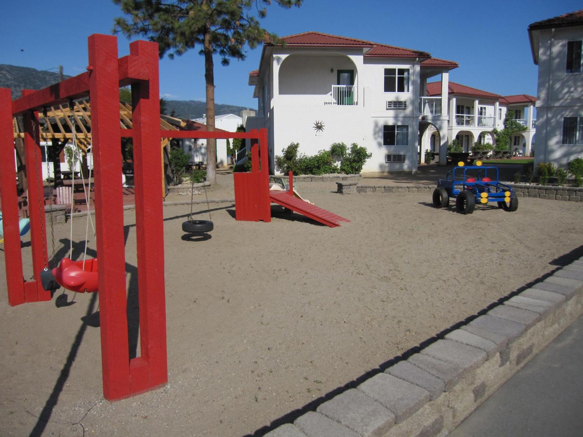 Sandy Beach Suites Osoyoos Εξωτερικό φωτογραφία