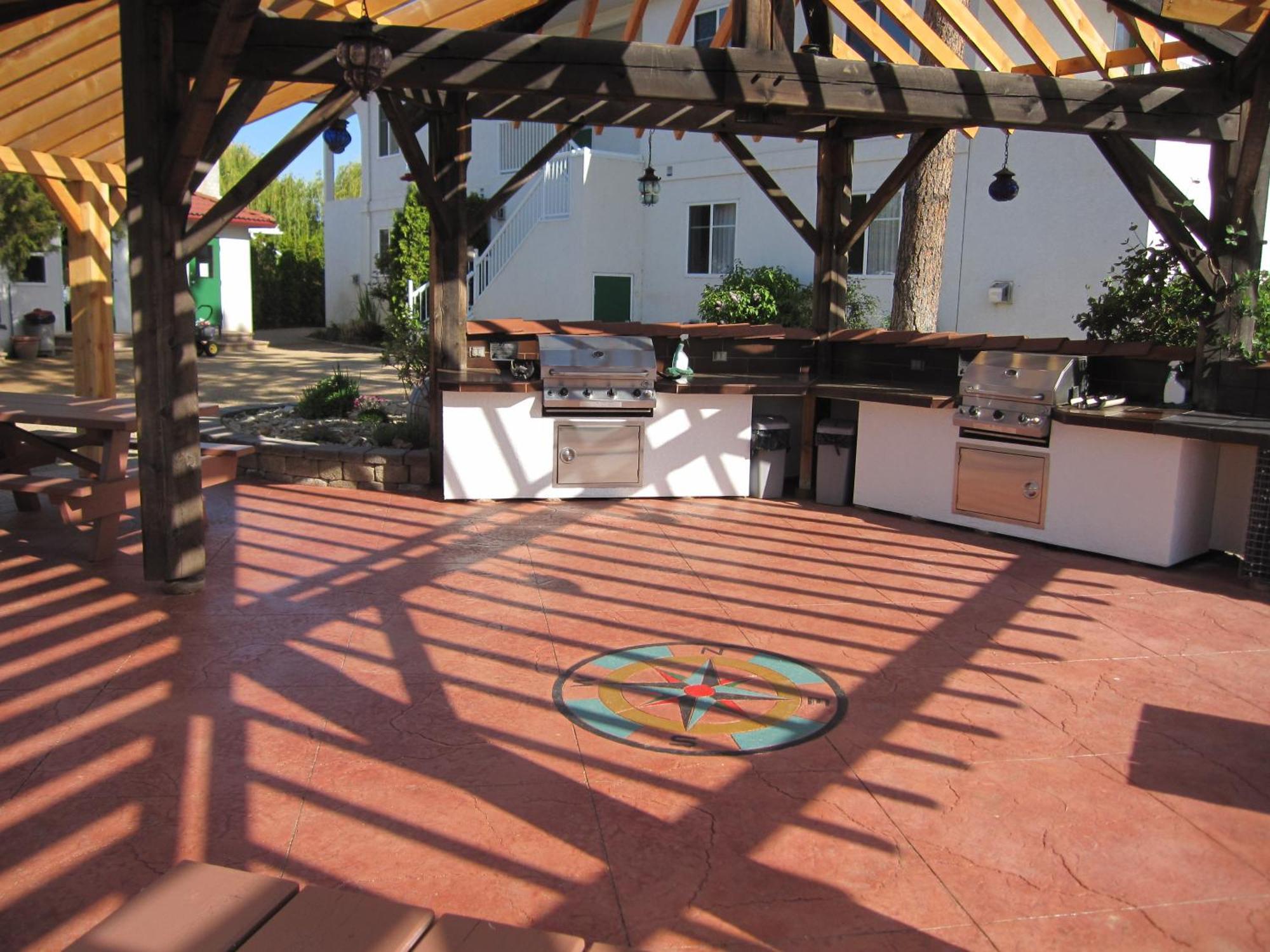 Sandy Beach Suites Osoyoos Εξωτερικό φωτογραφία
