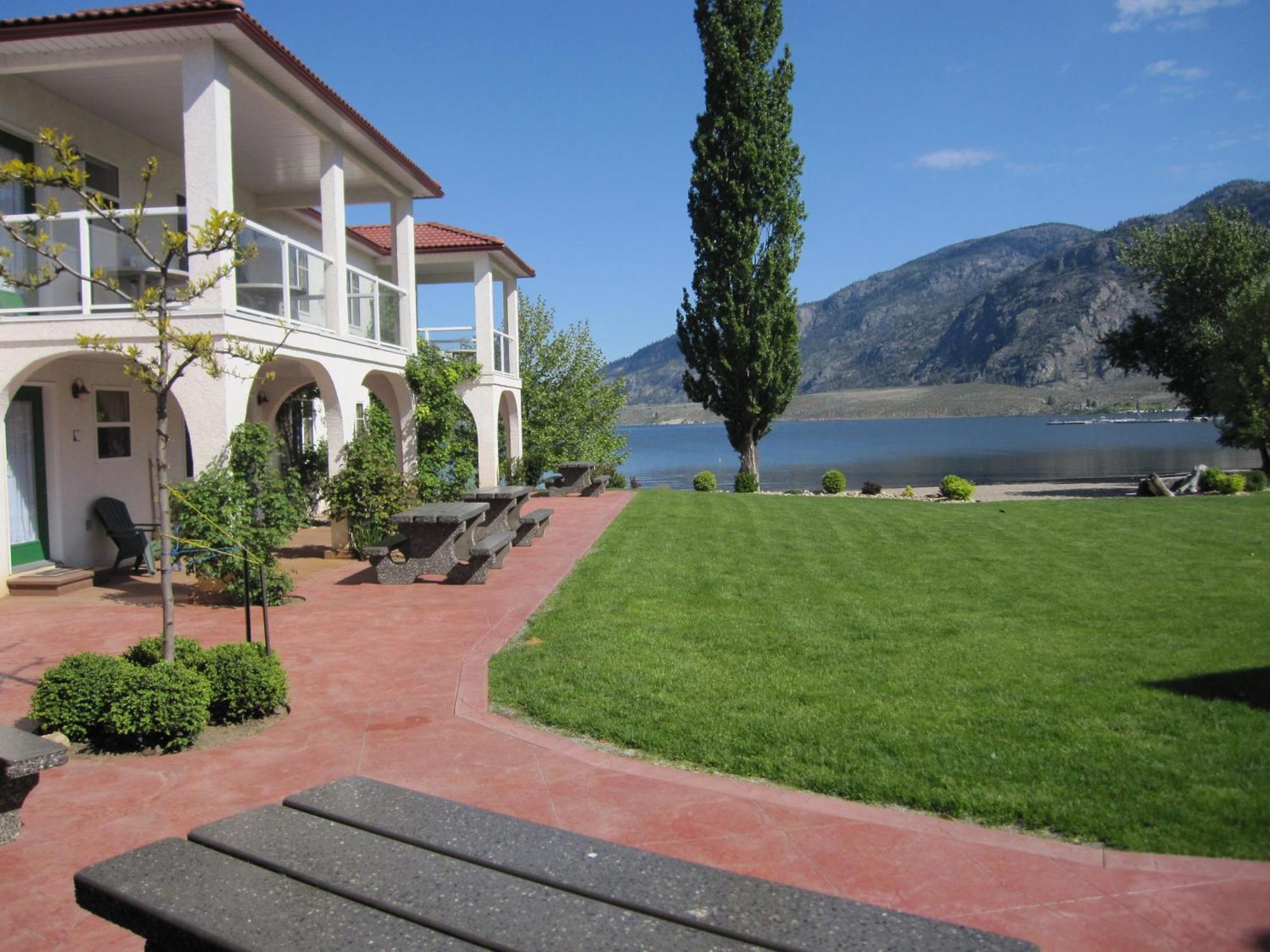 Sandy Beach Suites Osoyoos Εξωτερικό φωτογραφία