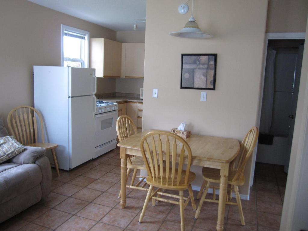 Sandy Beach Suites Osoyoos Δωμάτιο φωτογραφία